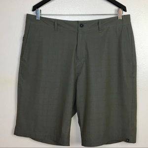 Quiksilver Olive Windowpane Amphibian Short Sz 36
